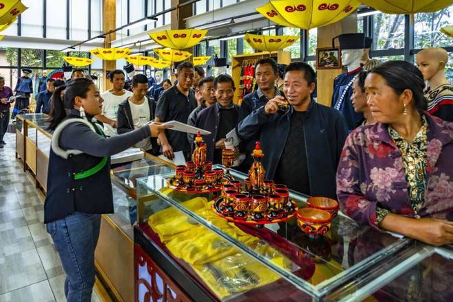 旅游联盟会议邀全国朋友“彝”起来过年！麻将胡了试玩越西文旅亮相2024世界(图13)